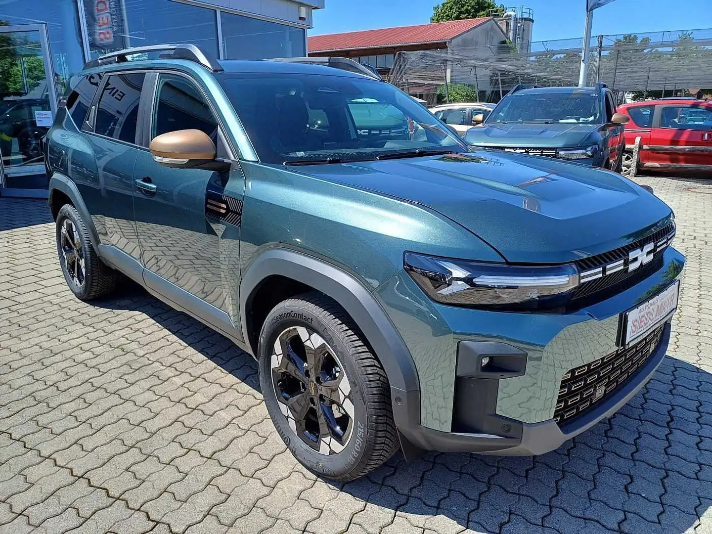 Dacia Bigster Extreme TCe 130 4x4 Winter+City-Paket/Panoramadach Grün - 2