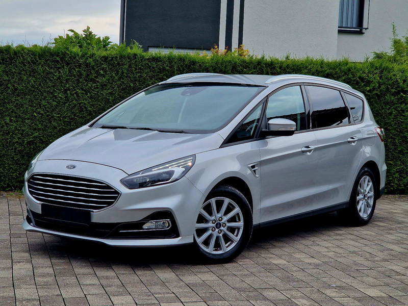 Ford S-Max (Automatik, 7-Sitzer, AHK, Navi, Kamera)