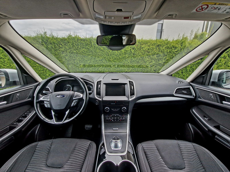 Ford S-Max (Automatik, 7-Sitzer, AHK, Navi, Kamera) — photo 10