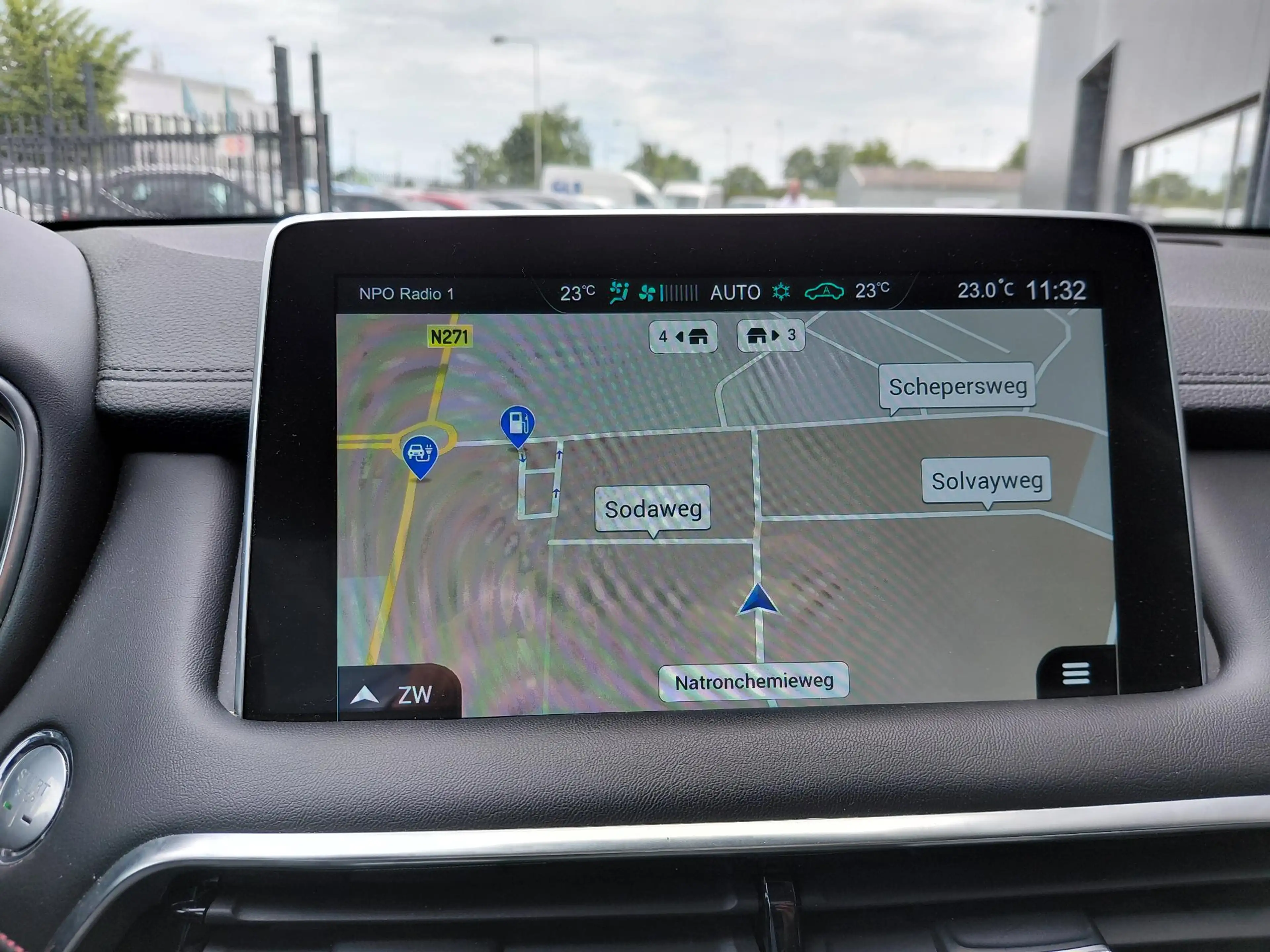 MG EHS 1.5 TGDI Luxury PHEV | Trekhaak | Apple carplay | — photo 9