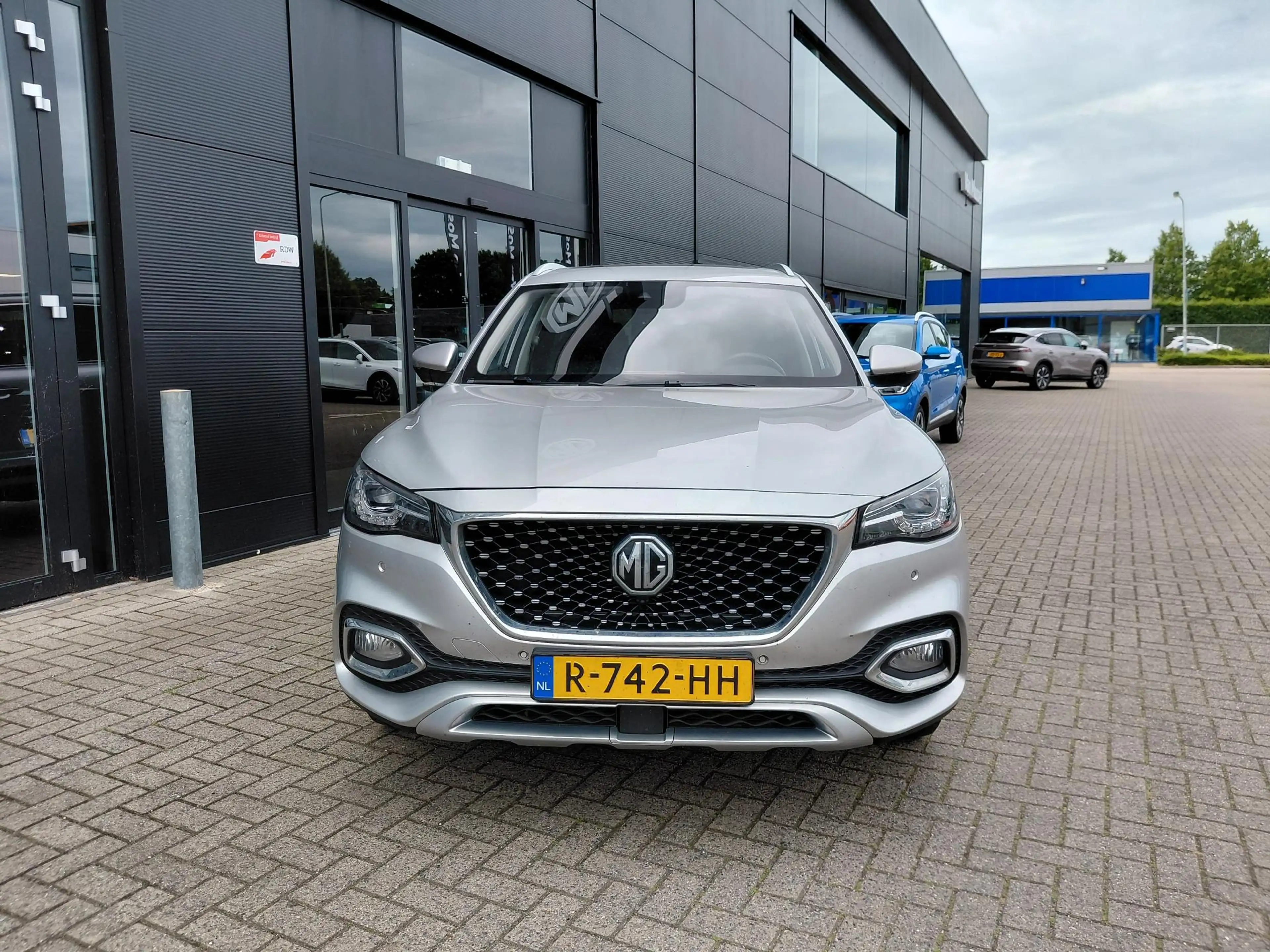 MG EHS 1.5 TGDI Luxury PHEV | Trekhaak | Apple carplay | — photo 8