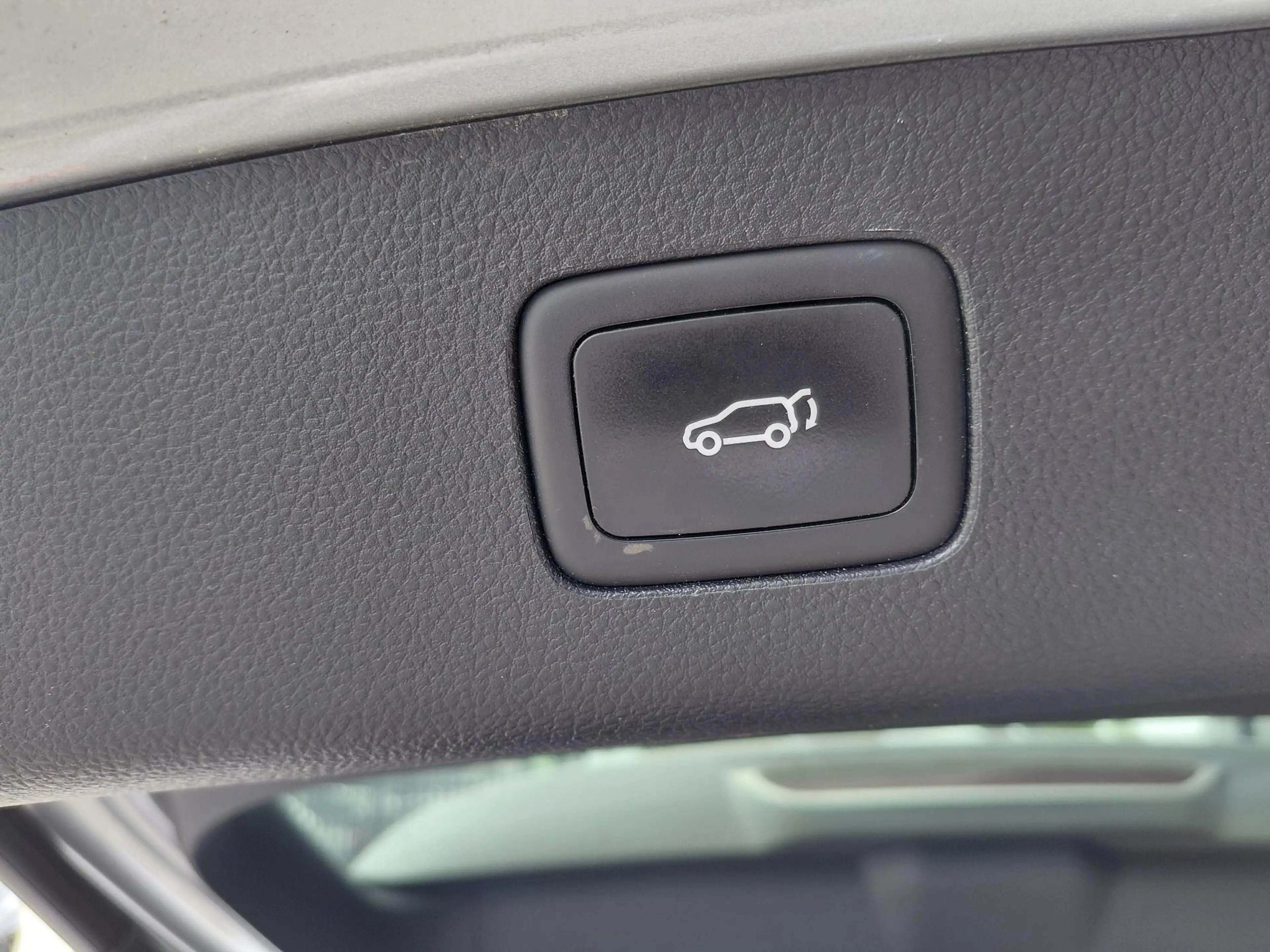 MG EHS 1.5 TGDI Luxury PHEV | Trekhaak | Apple carplay | — photo 3