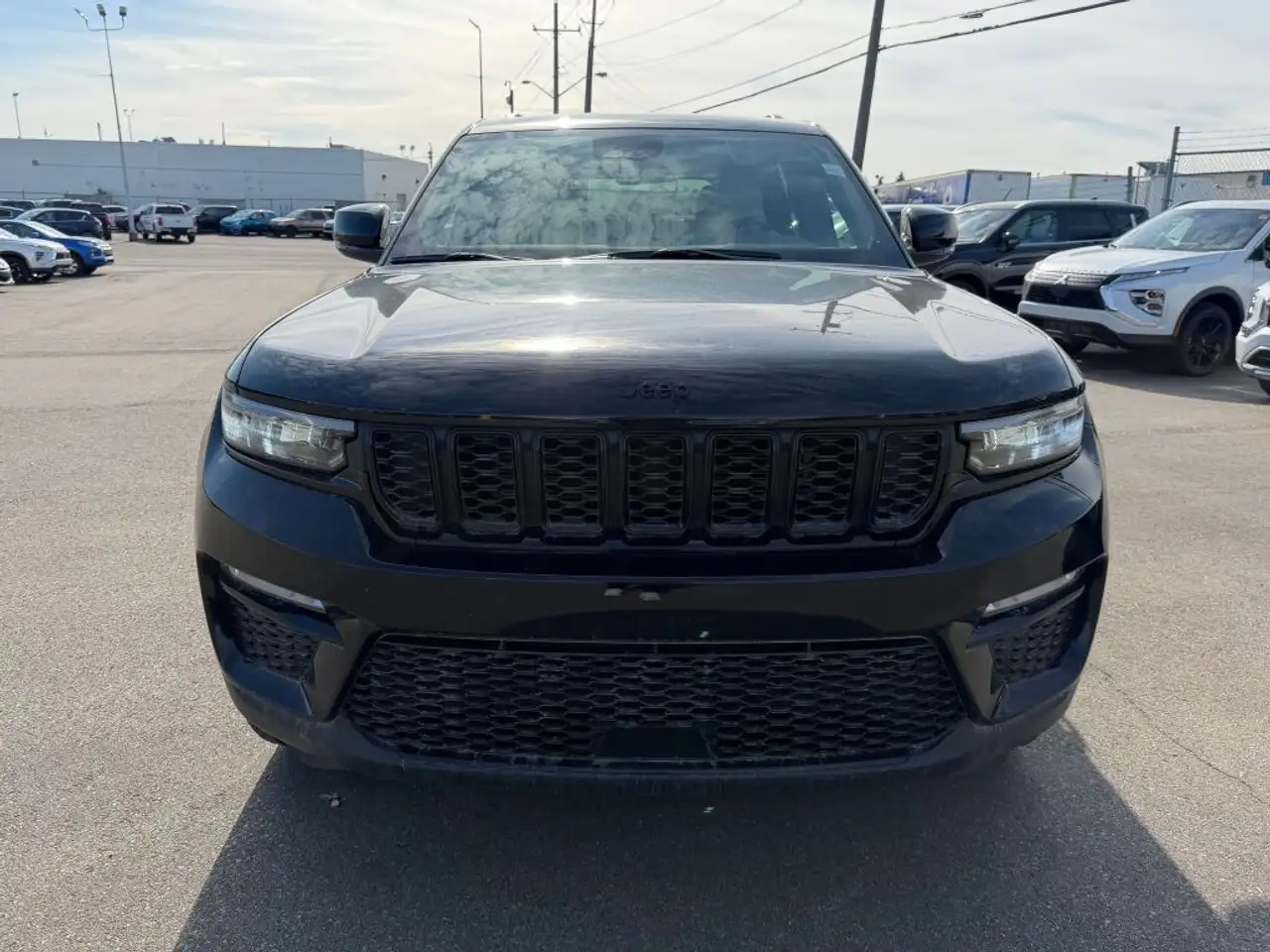 Jeep Grand Cherokee снимка Jeep Grand Cherokee