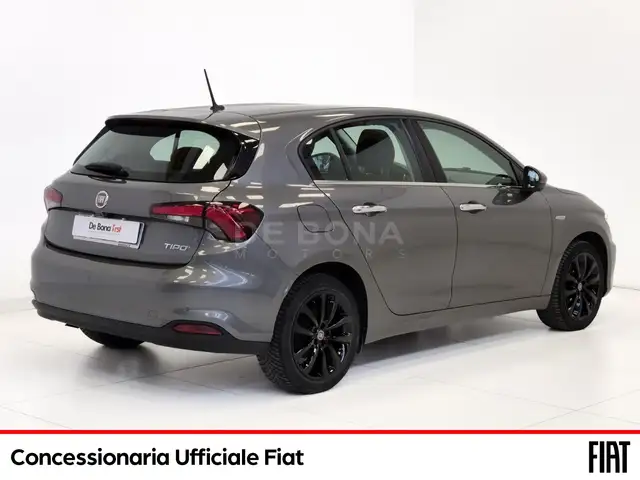 Fiat Tipo view 4