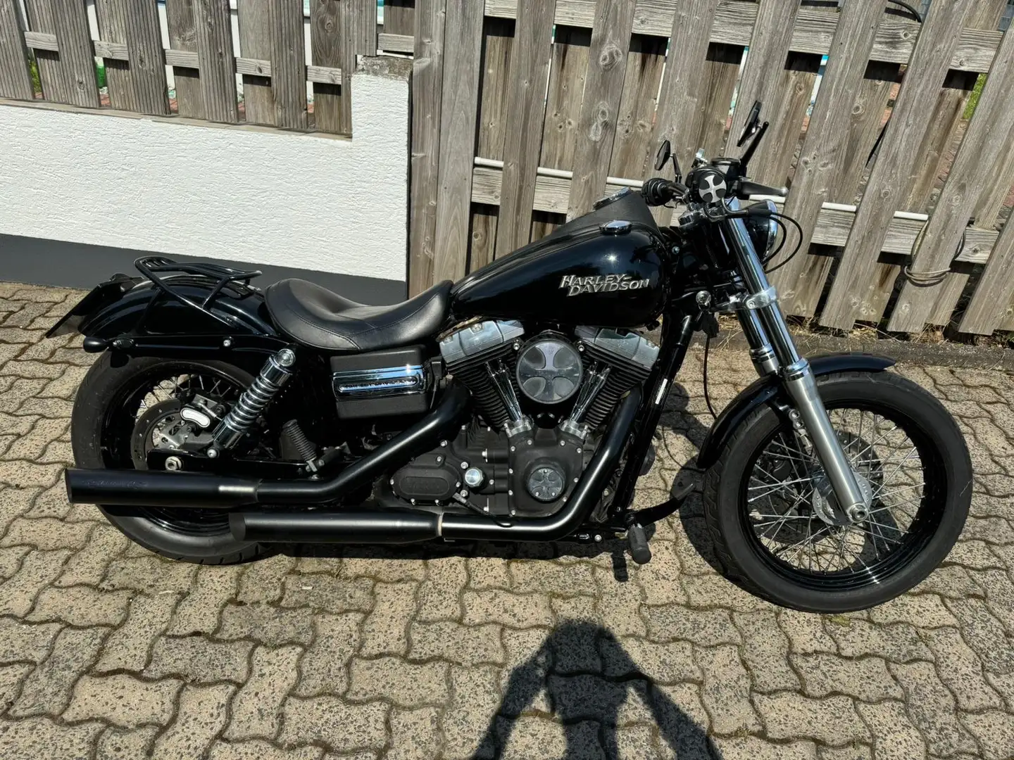 Harley-Davidson Dyna Street Bob FXDB Black - 1