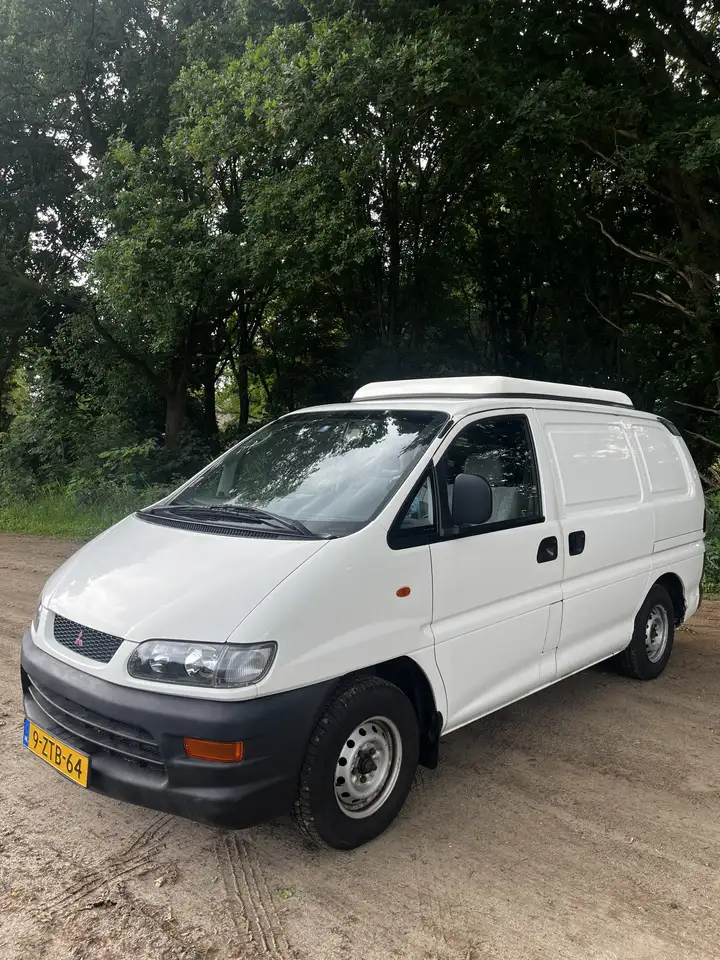 Mitsubishi L400 L 400, foto 1