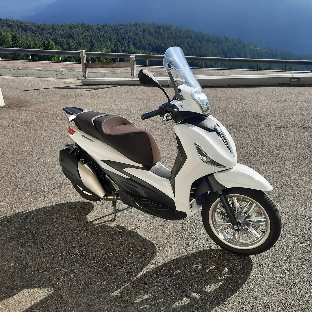 Piaggio Beverly 400 Bianco - 1