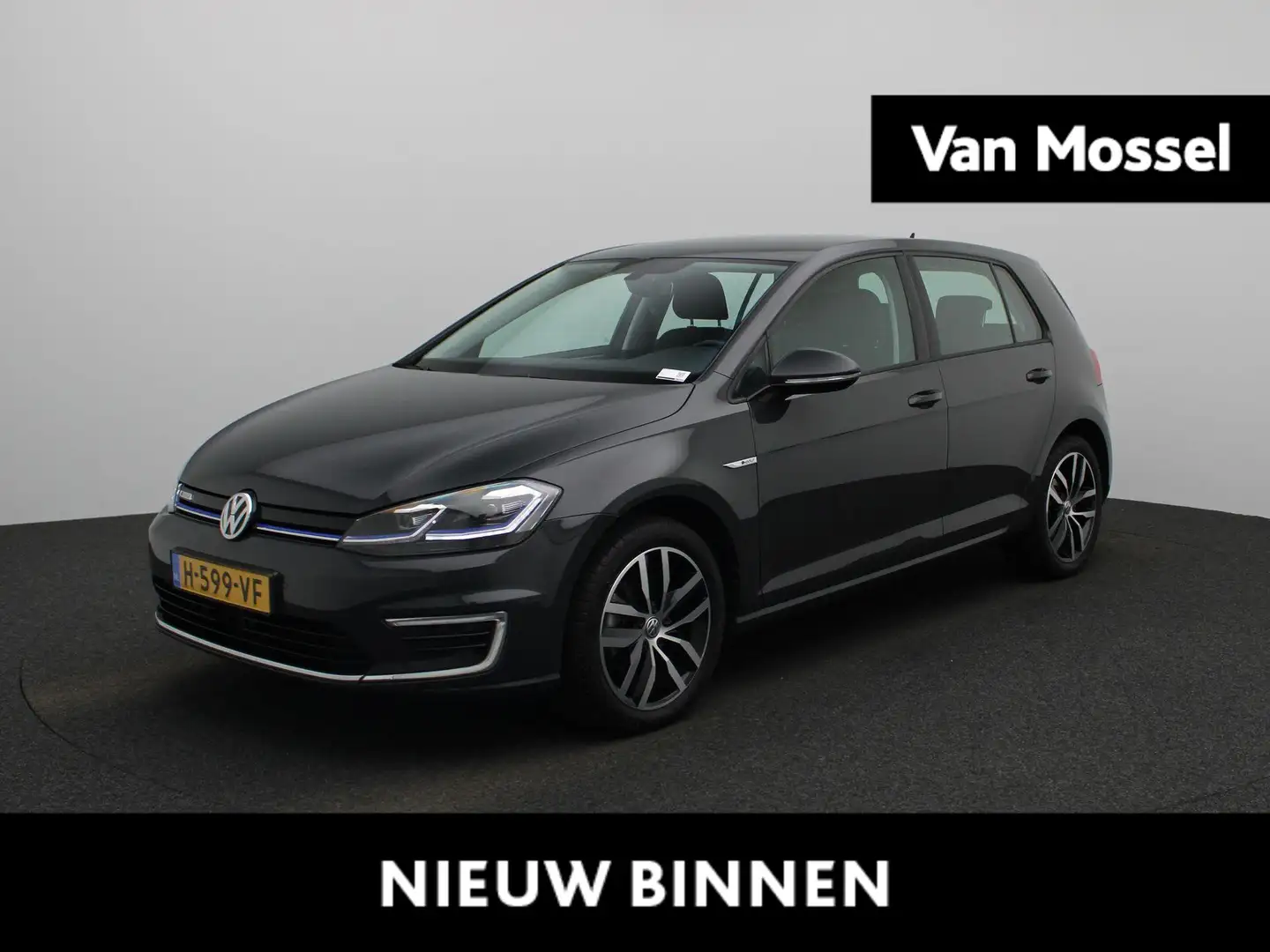 Volkswagen e-Golf E-DITION | Parkeersensoren | Apple/Carplay | Camer Grijs - 1