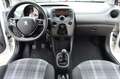 Peugeot 108 1.0 e-VTi Active O.a: LED, PDC, Airco, Bluetooth, Wit - thumbnail 3