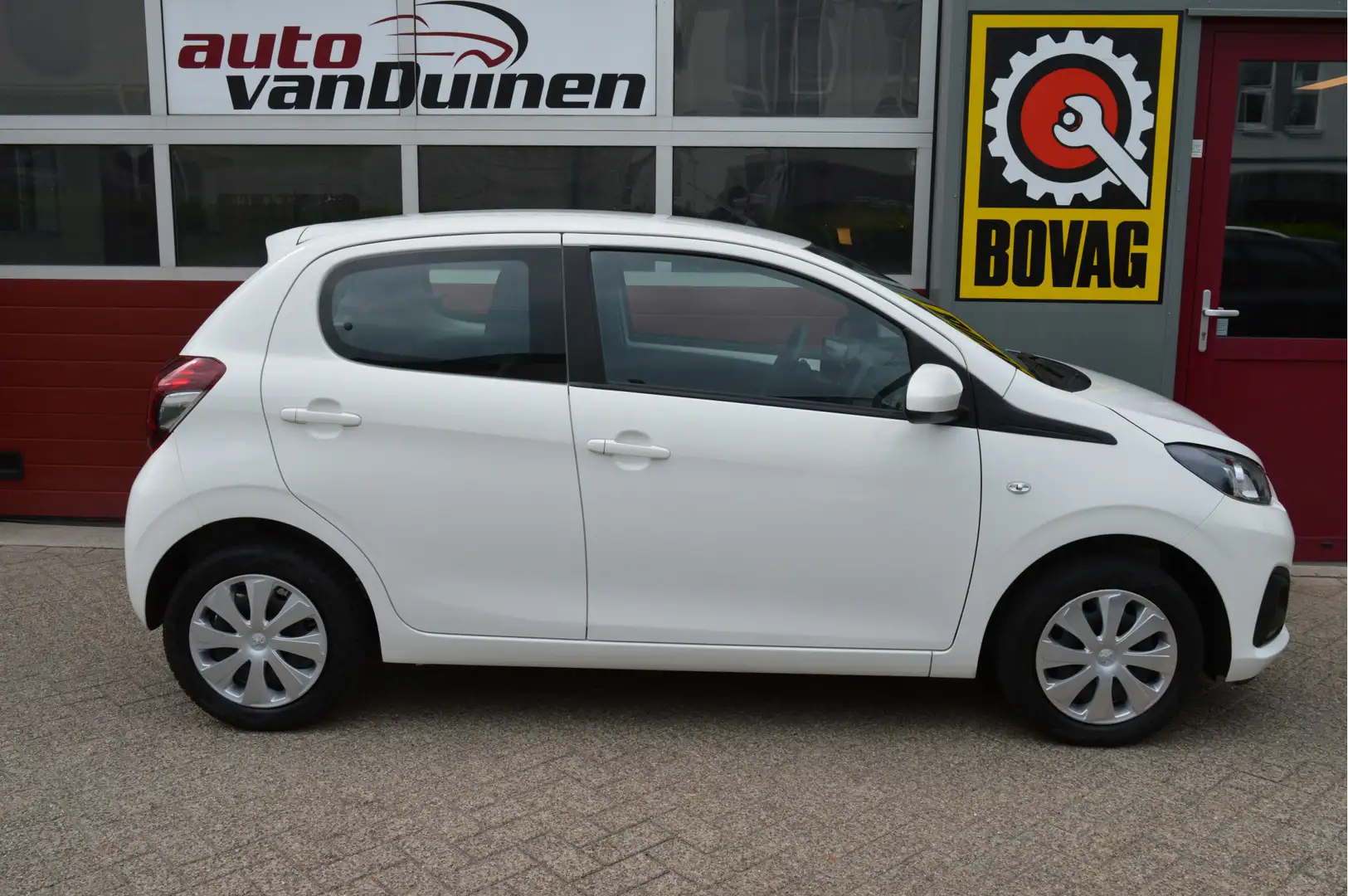 Peugeot 108 1.0 e-VTi Active O.a: LED, PDC, Airco, Bluetooth, Wit - 2