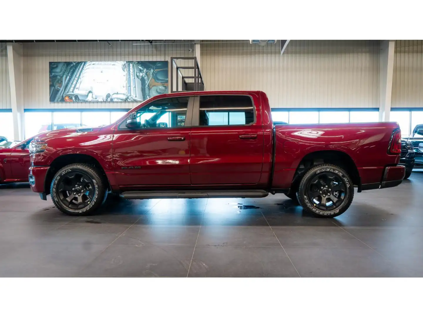 Dodge RAM 1500 CREW CAB SPORT BLACK PACKAGE AIR 2025 Rouge - 2