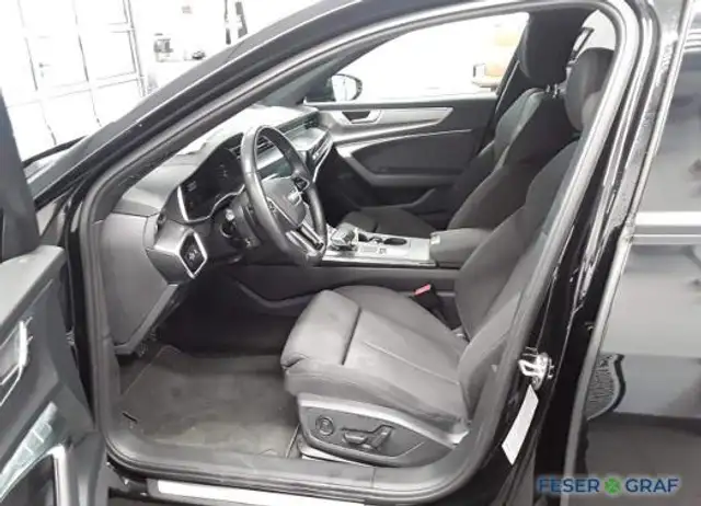 Audi A6 view 6
