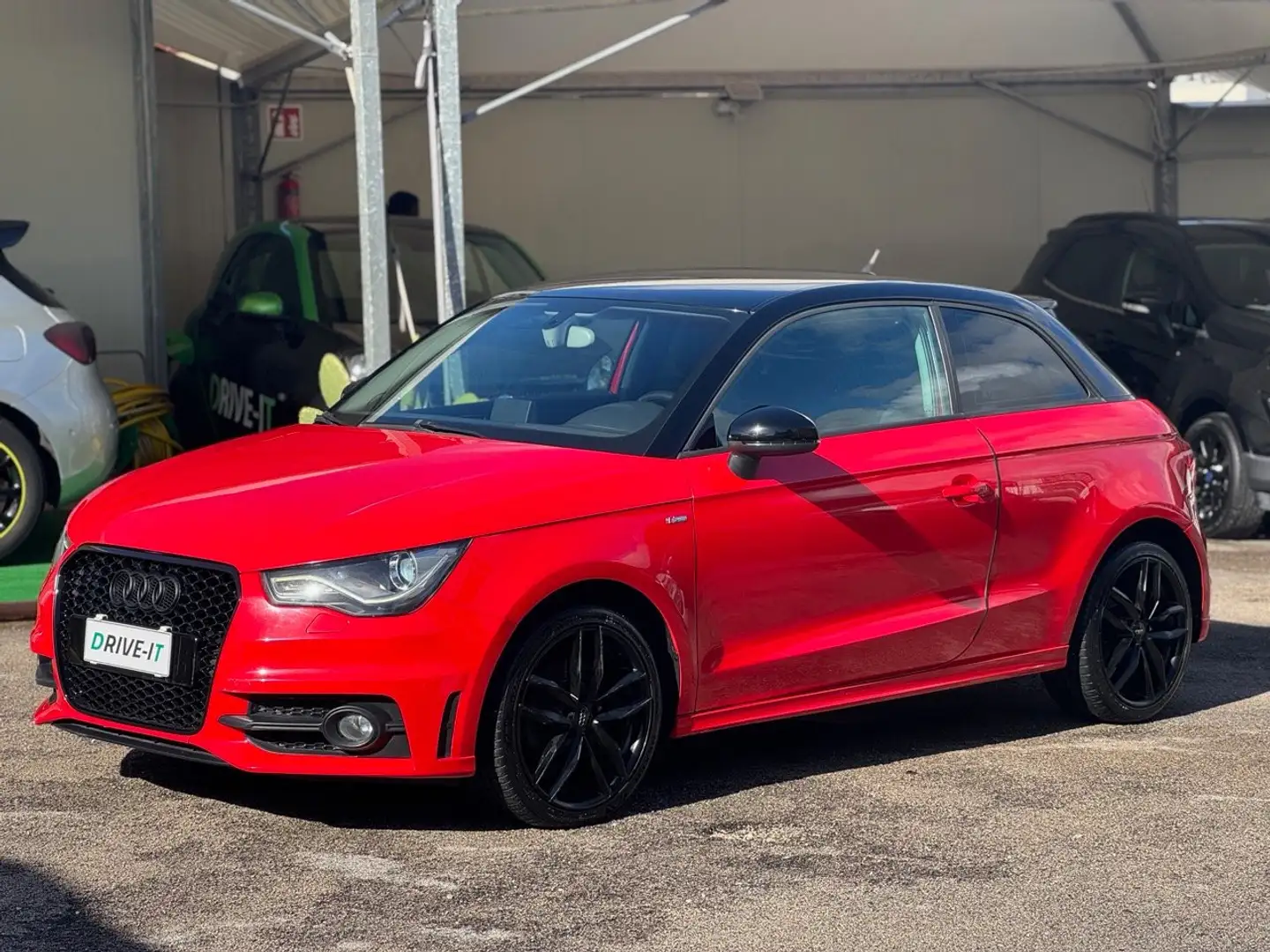 Audi A1 A1 1.6 tdi Ambition 105cv S-Line Led Rouge - 2