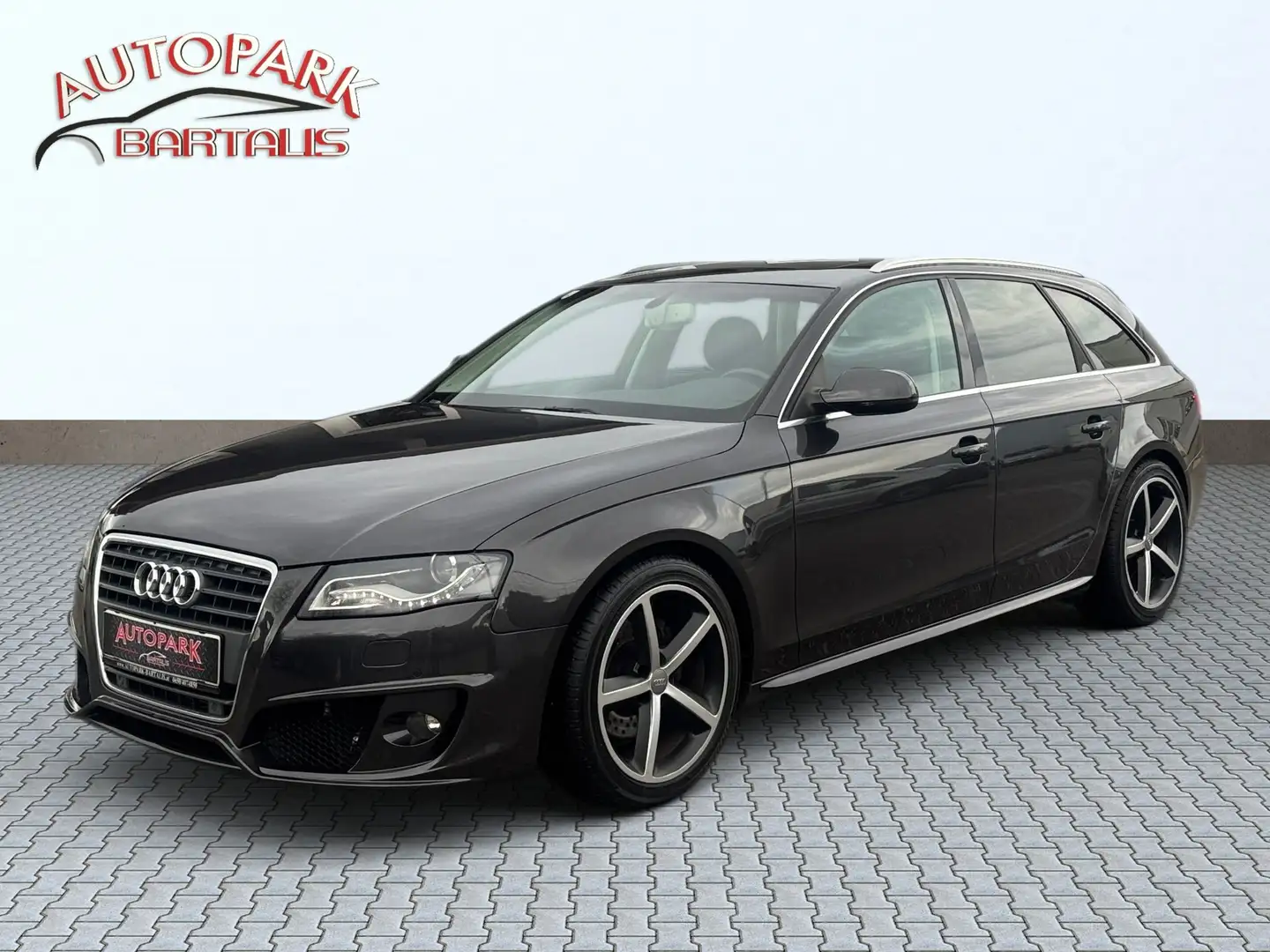 Audi A4 Attraction**NAVI**PANORAMA** Grau - 1