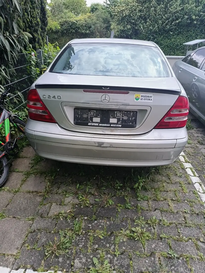 Mercedes-Benz C 240 T Sport - 2