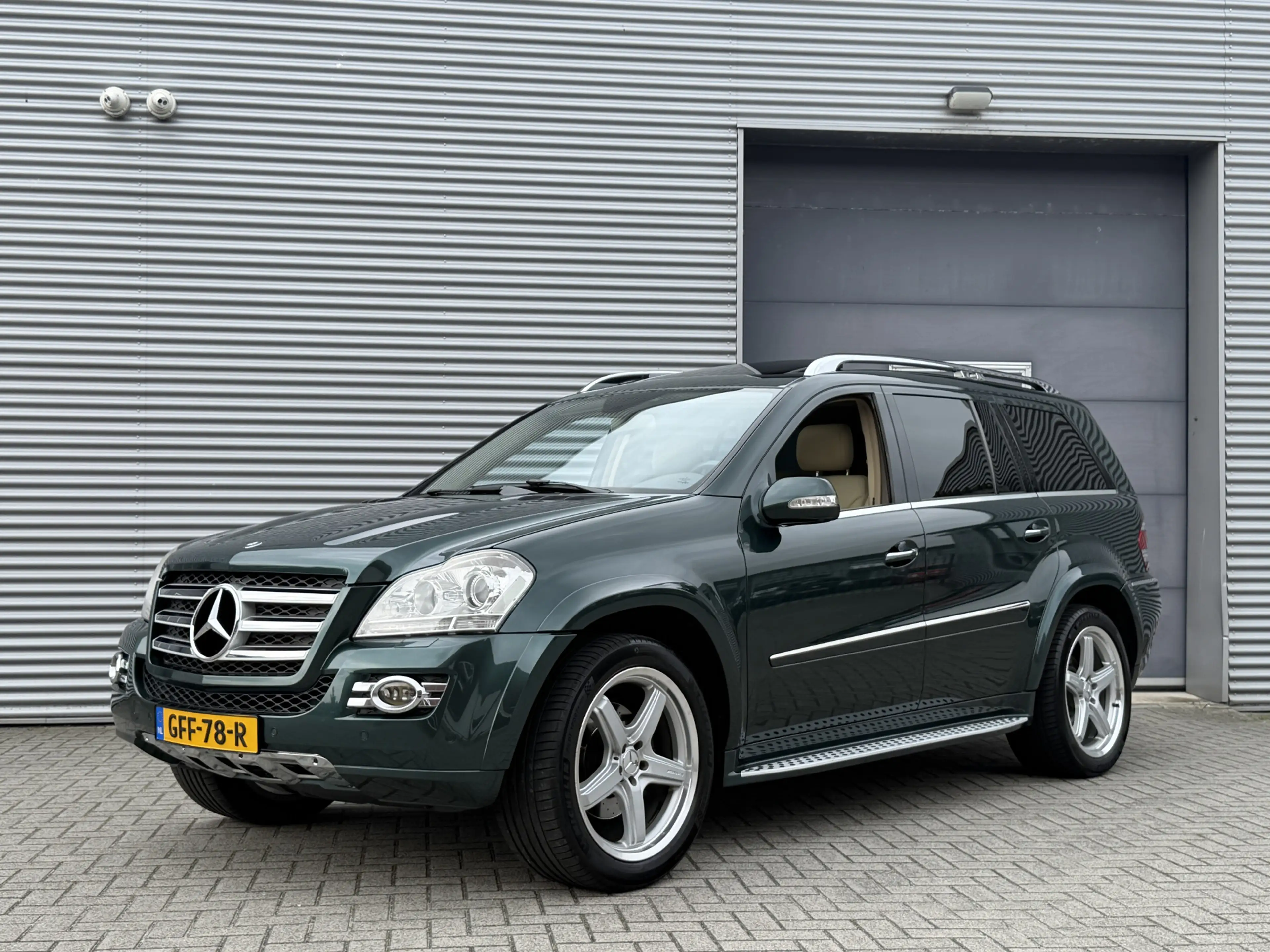 Mercedes-Benz GL 500 I Aut. I AMG-Pakket I 7 Pers. I Schuifdak I Youngt