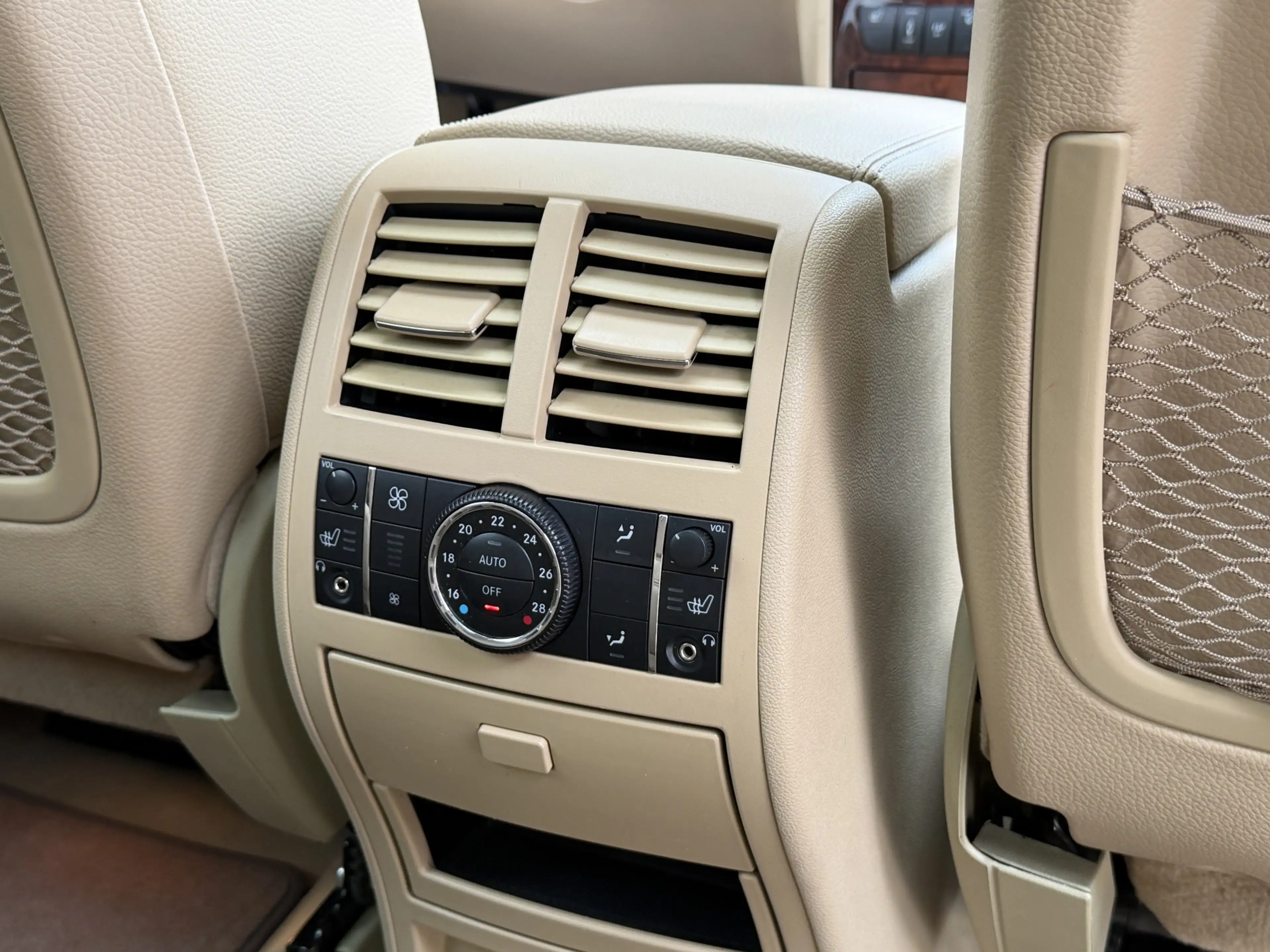 Mercedes-Benz GL 500 I Aut. I AMG-Pakket I 7 Pers. I Schuifdak I Youngt — photo 12