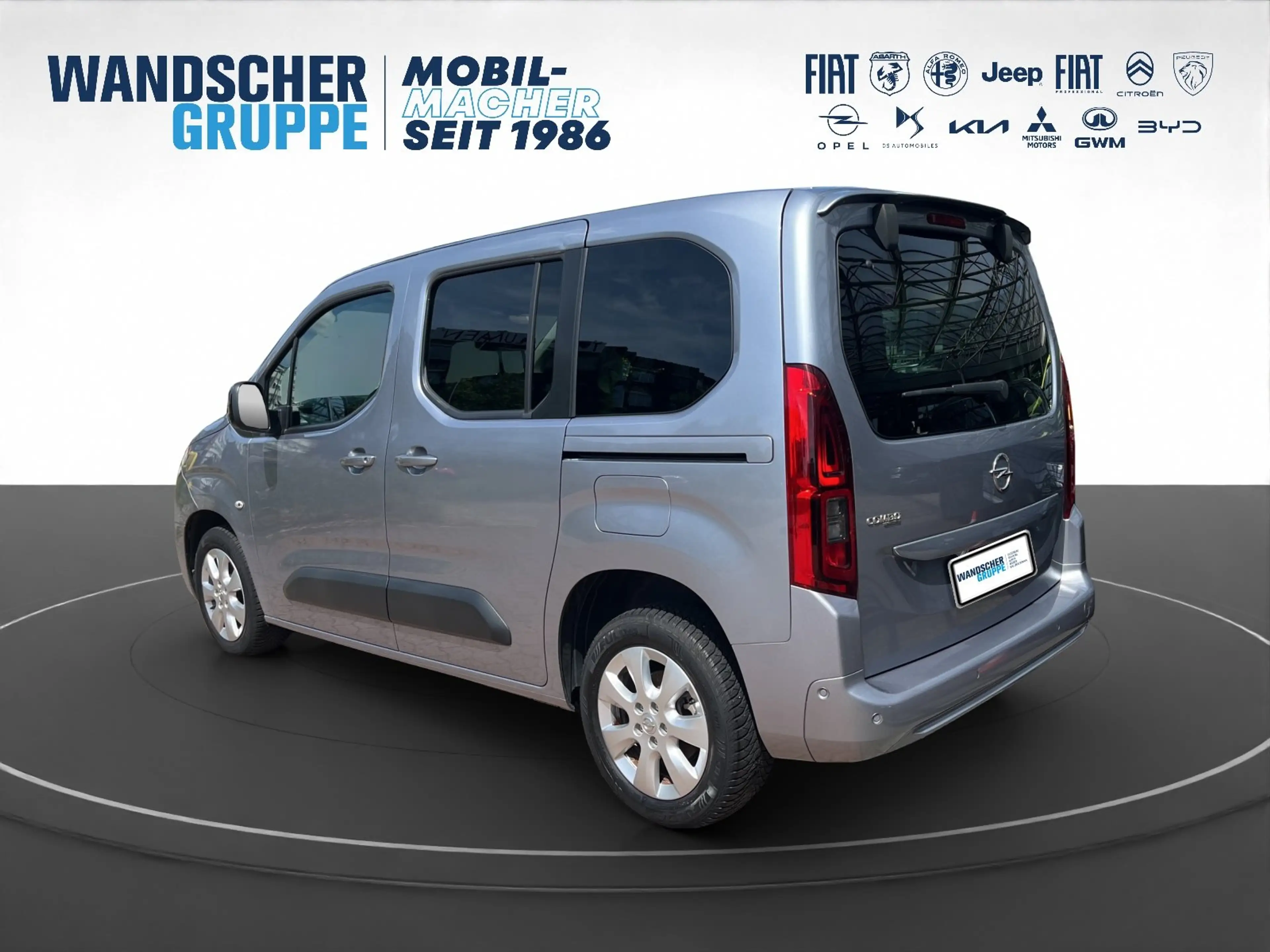 Opel Combo Life Elegance 1,2 Turbo Navi+RFK+SHZ+LM — photo 4
