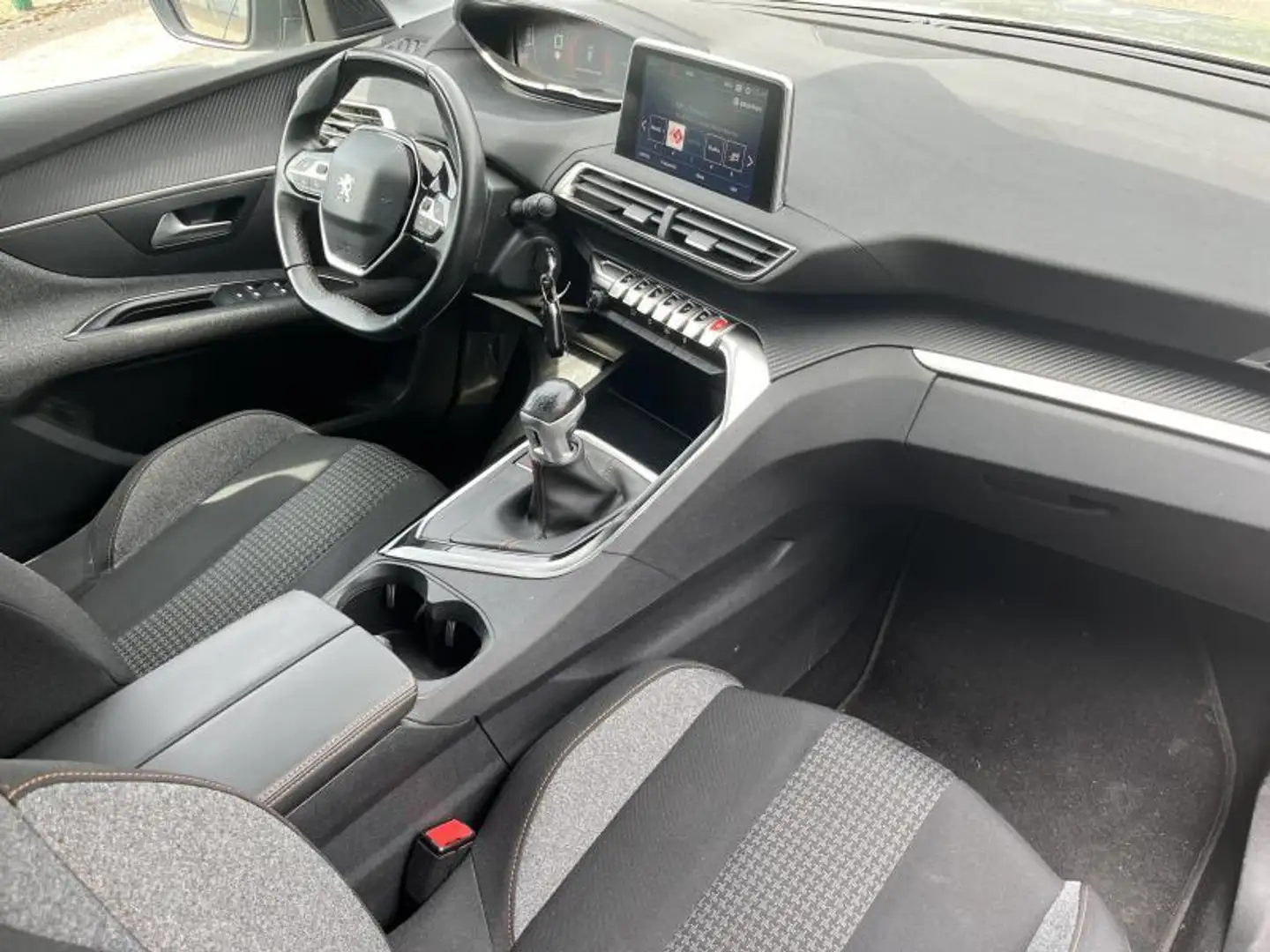 Peugeot 3008 II Active Gris - 2