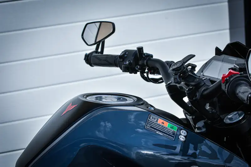 Yamaha MT-125 - foto 4