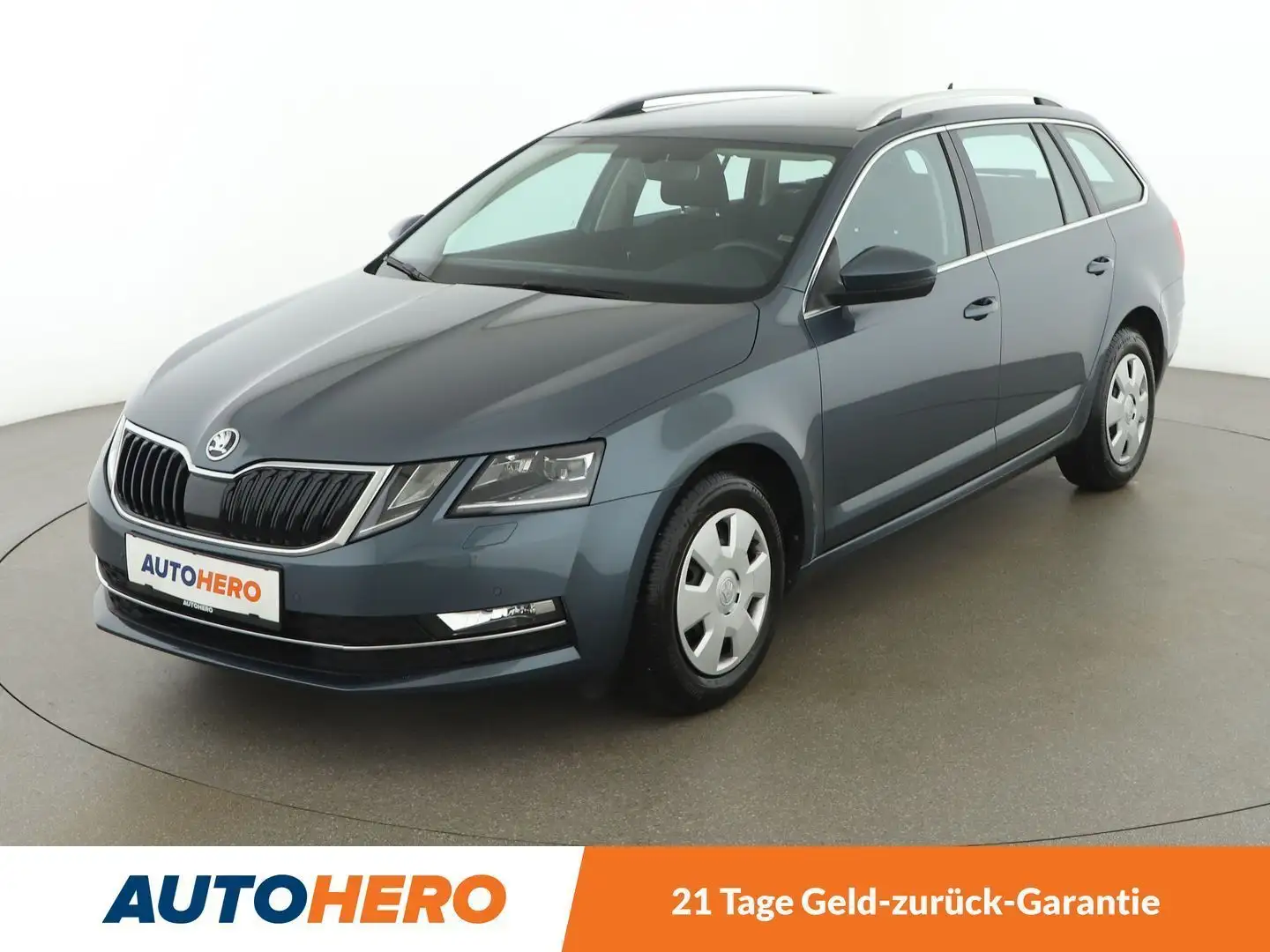 Skoda Octavia 1.0 TSI Style *LED*ACC*PDC*CARPLAY&AUTO* Grijs - 1