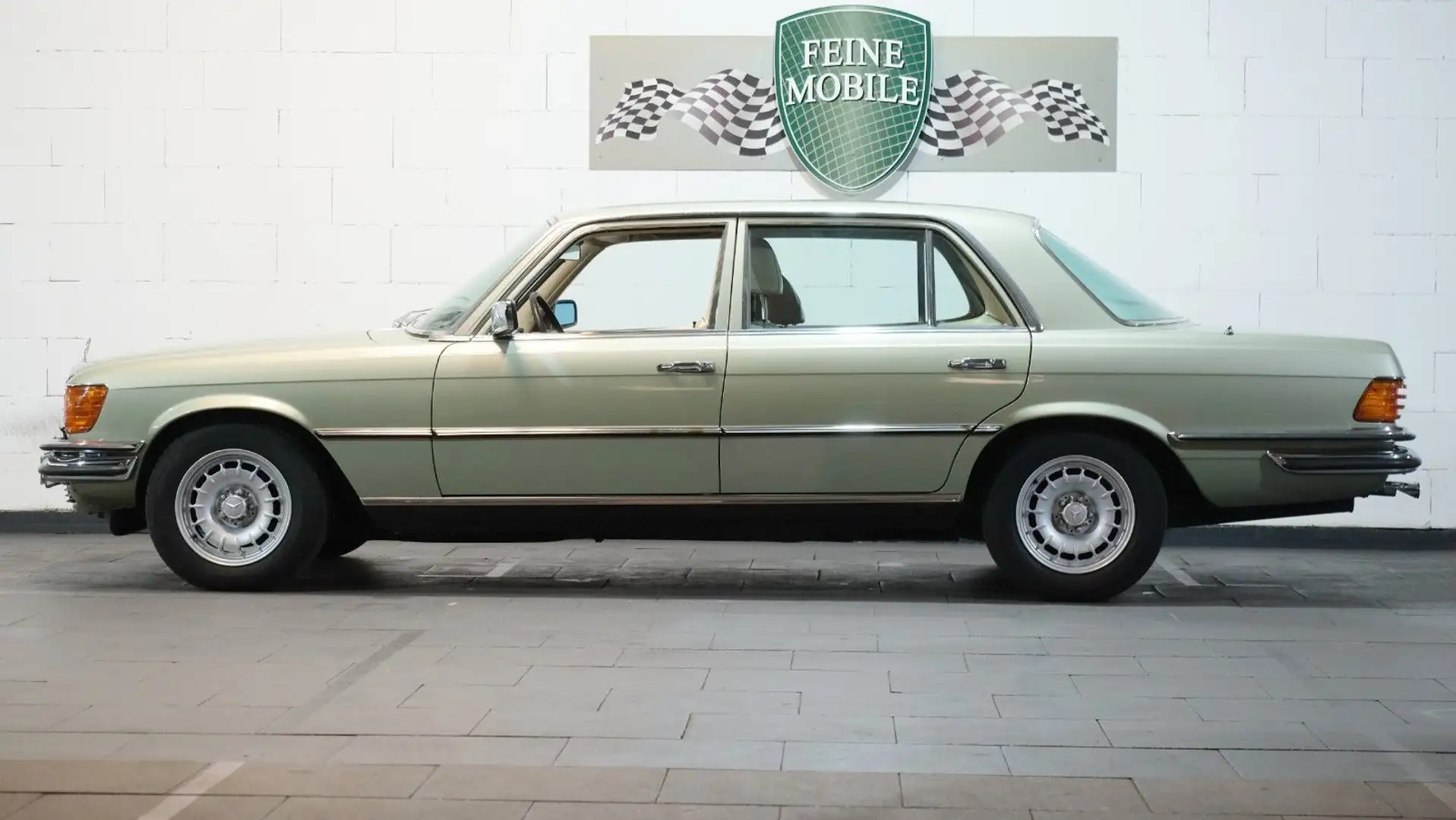 Mercedes-Benz 450 SEL 6.9 im sehr schönen Zustand Verde - 2