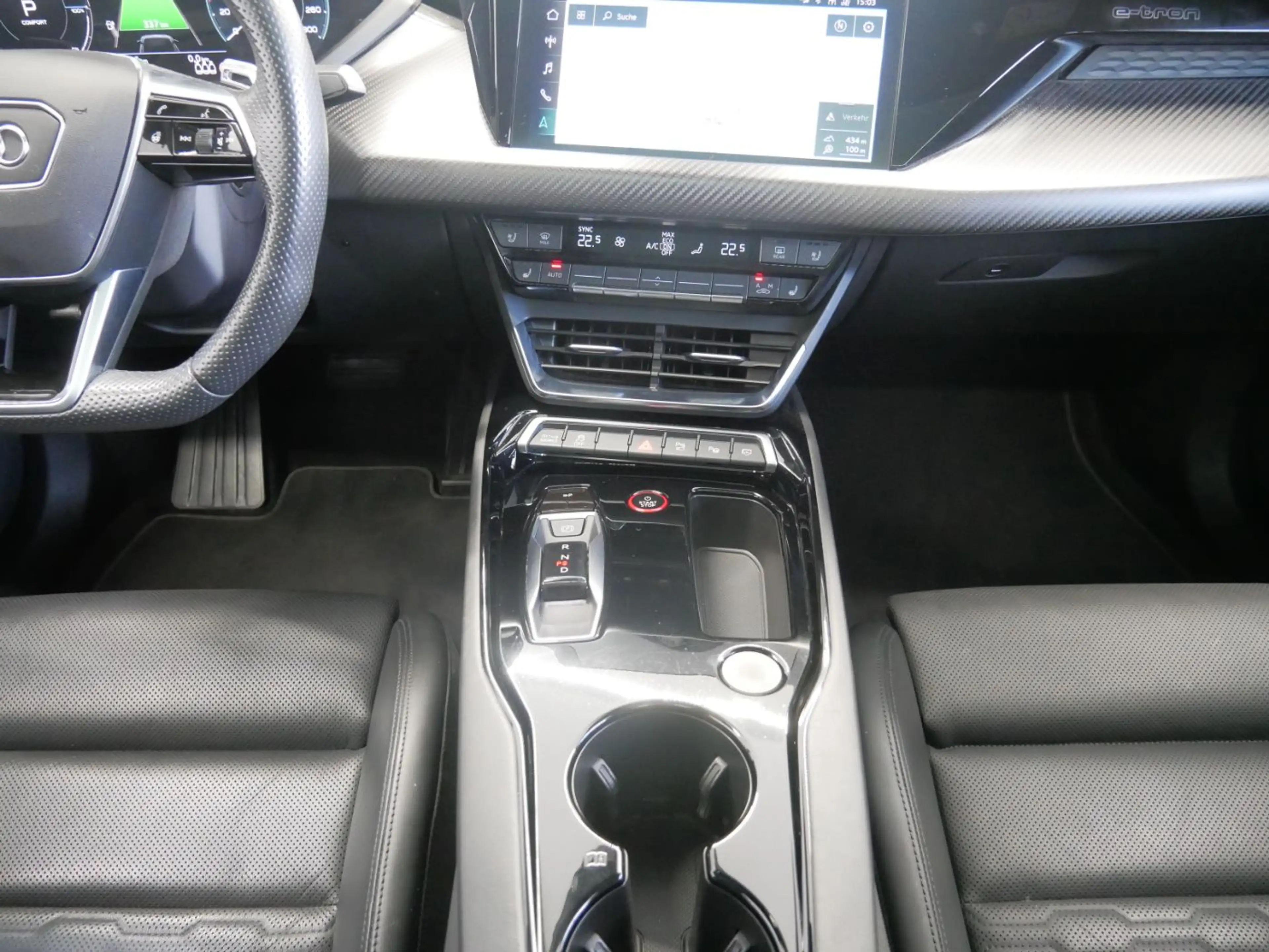Audi e-tron GT quattro KERAMIK MATRIX HEAD-UP — photo 12