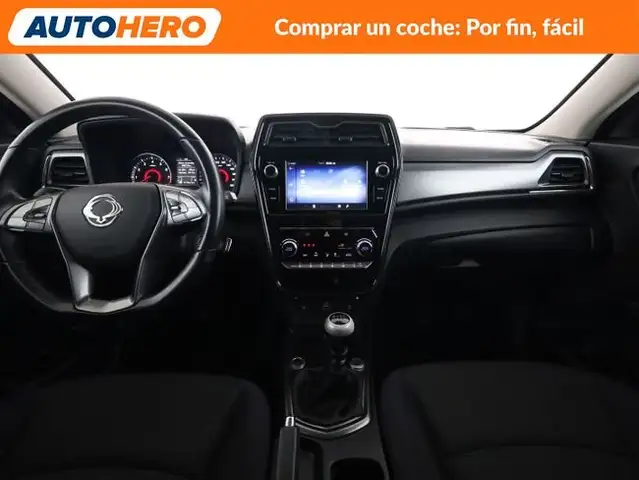 KGM Tivoli view 13