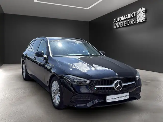 Mercedes-Benz C-Class view 6