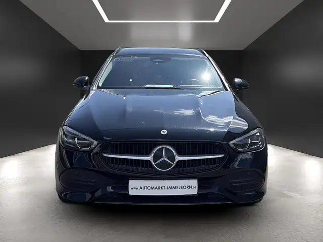 Mercedes-Benz C-Class view 8