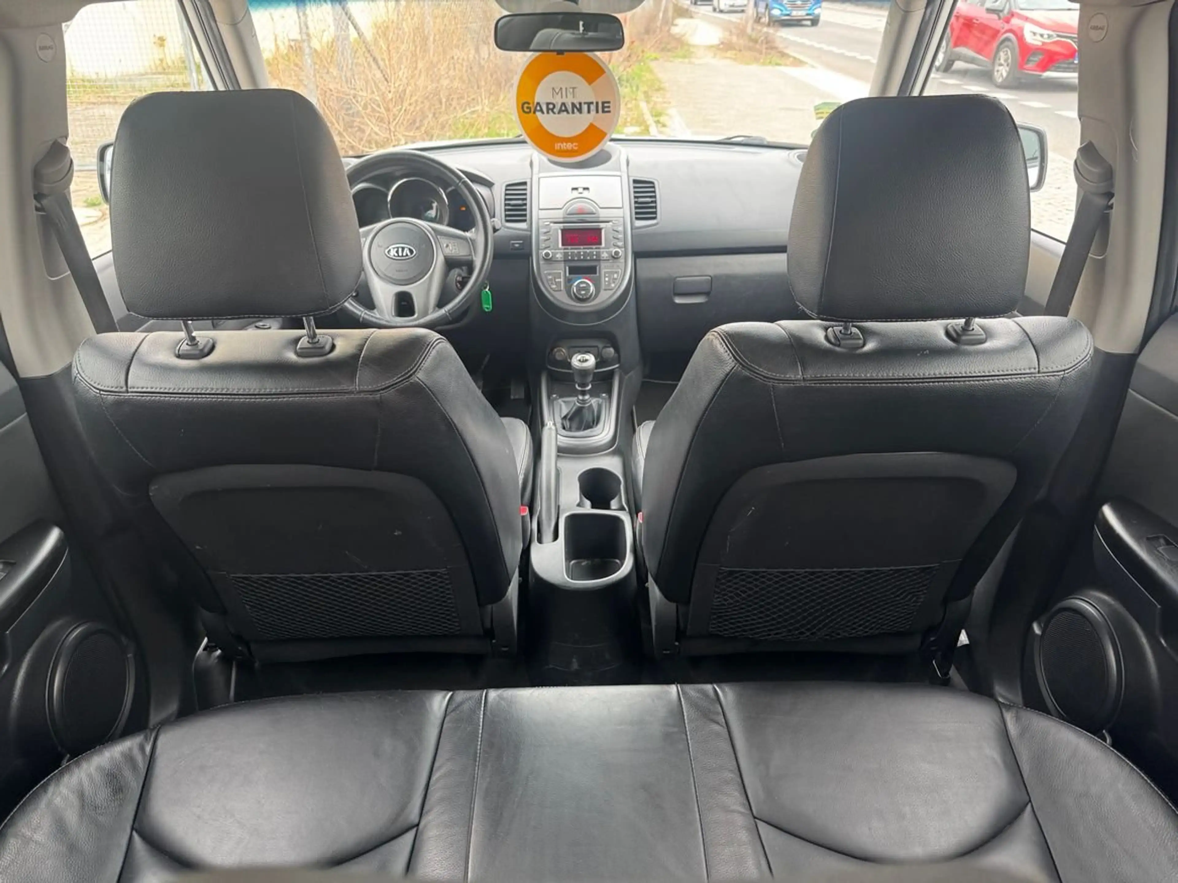 Kia Soul White Collection,Klimaautomatik,Leder,SHZ,PDC — photo 12