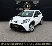 Toyota Aygo (X) 1.0 VVT iBusiness Edition* SHZ* 1 Hand*