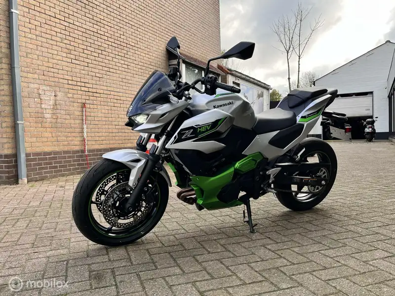Kawasaki Z7 Hybrid - foto 7