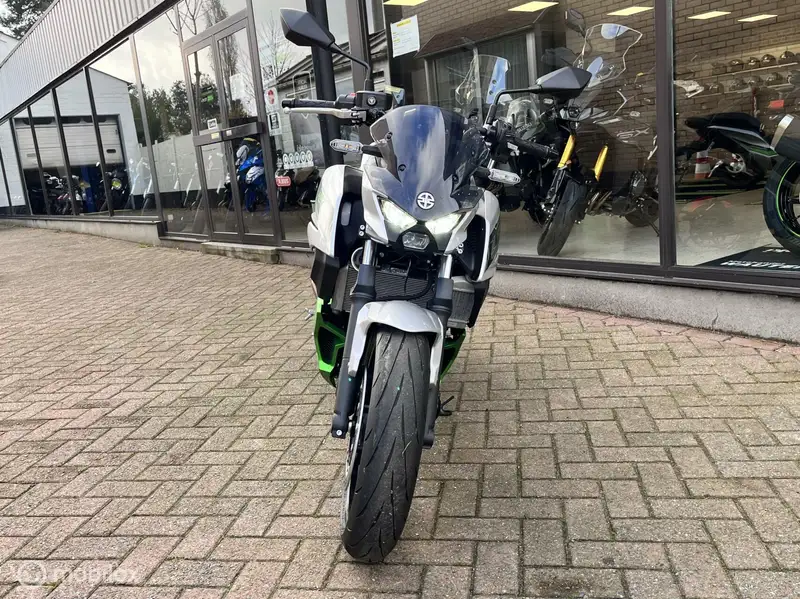Kawasaki Z7 Hybrid - foto 6