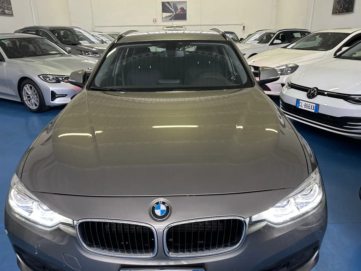BMW 316 316d Touring Business Advantage Grigio - 1