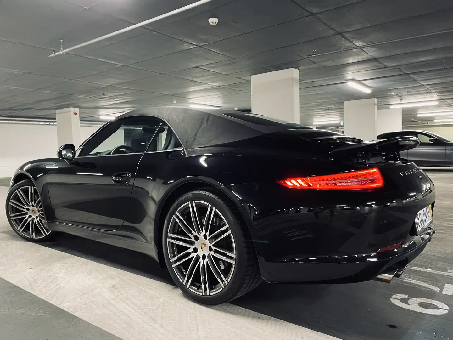 Porsche 911 3.4 Carrera Cabriolet (991) - 2