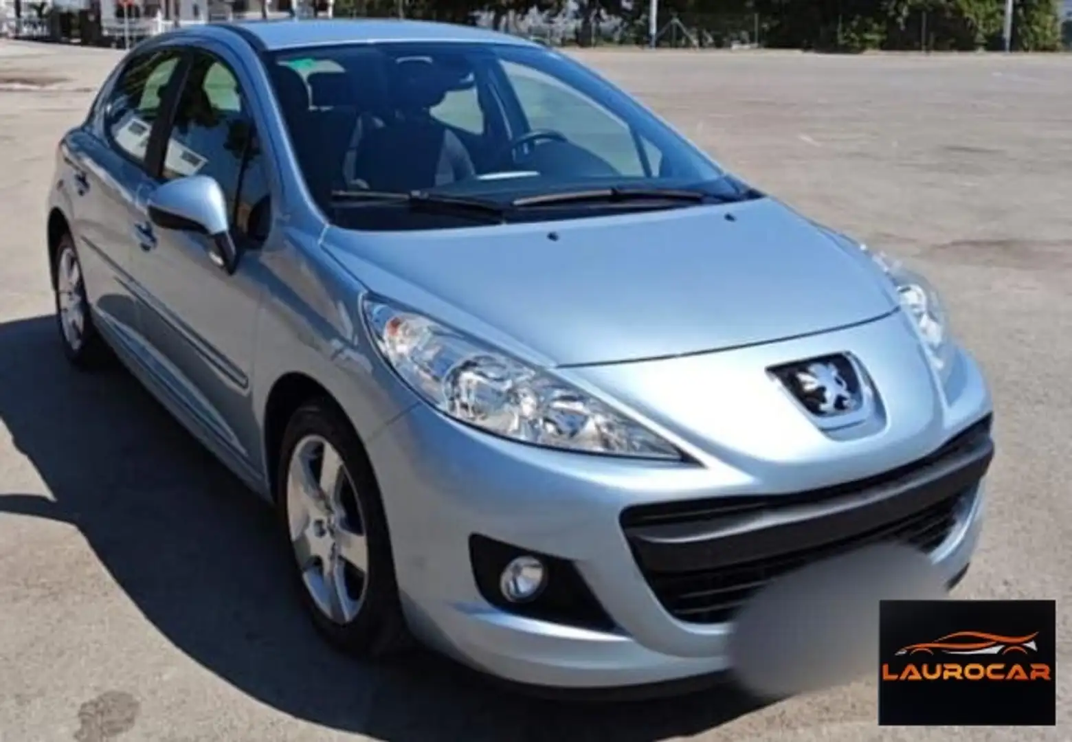 Peugeot 207 1.6HDI FAP Active Azul - 2