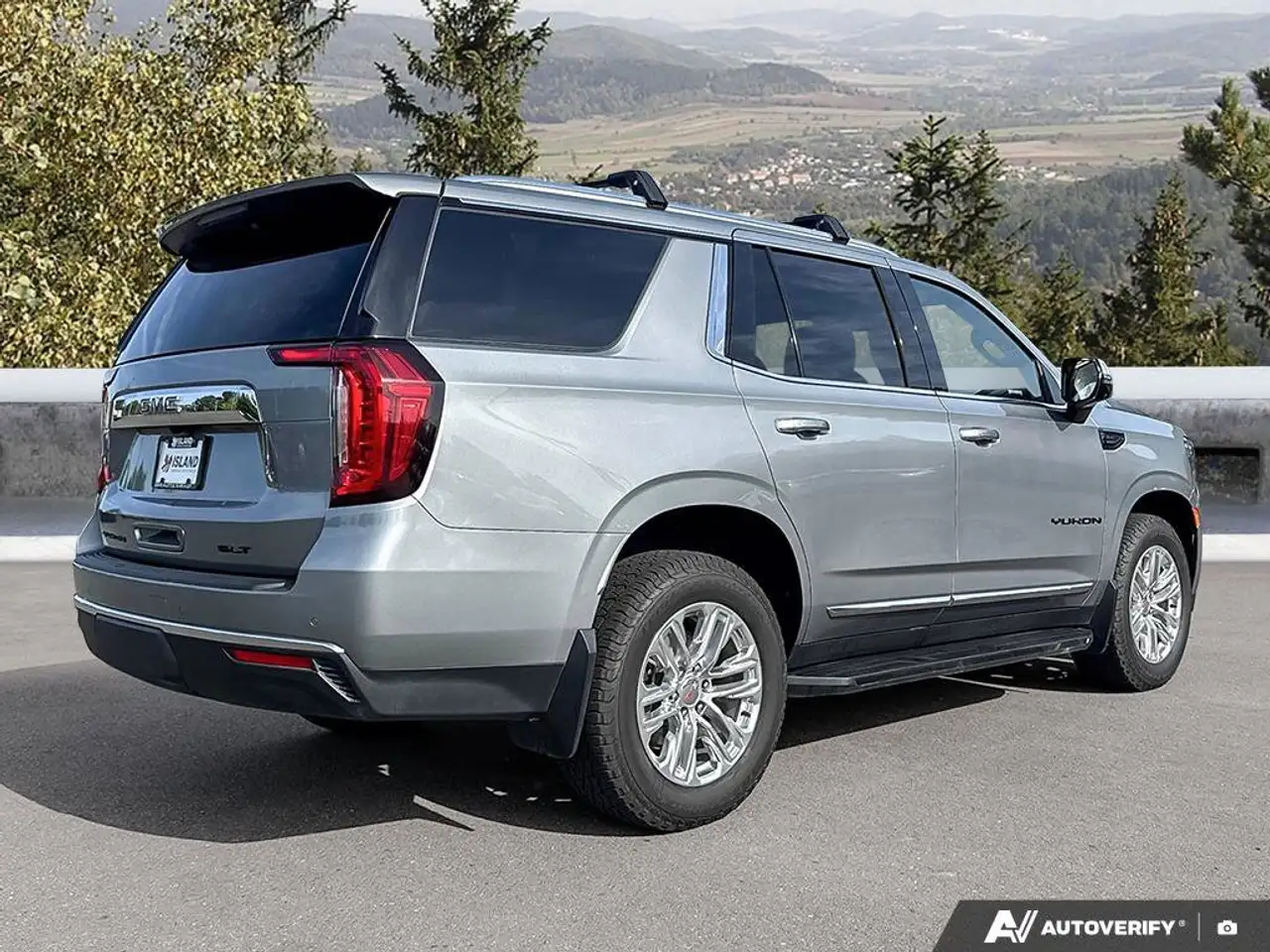 GMC Yukon снимка GMC Yukon