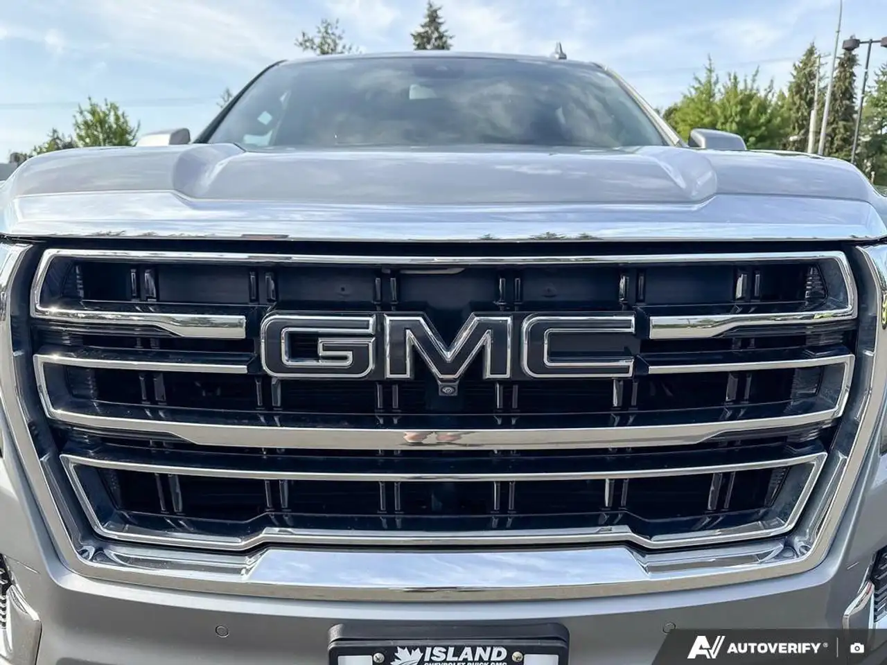 GMC Yukon снимка GMC Yukon