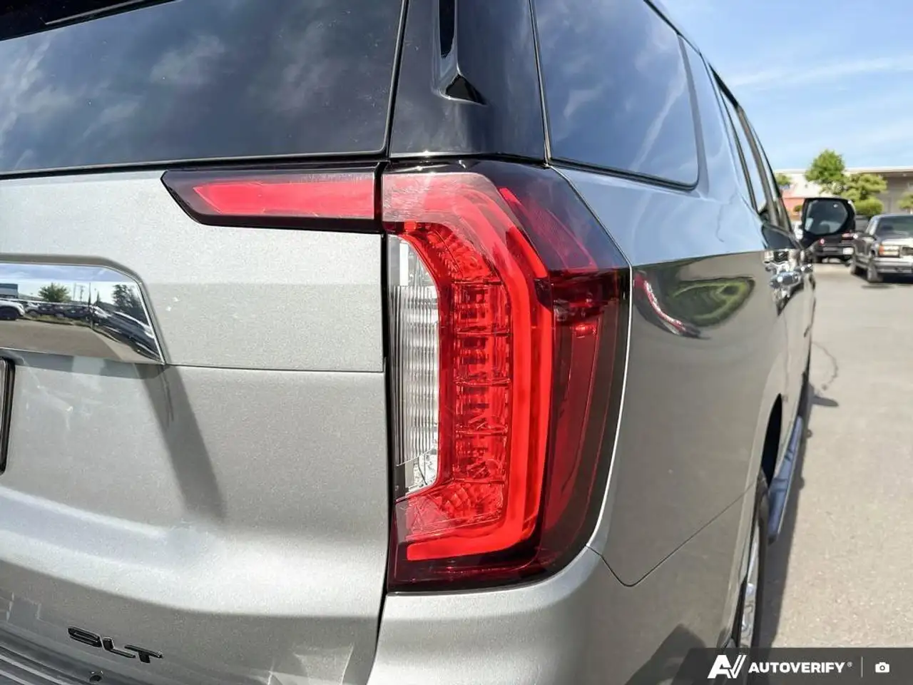GMC Yukon снимка GMC Yukon