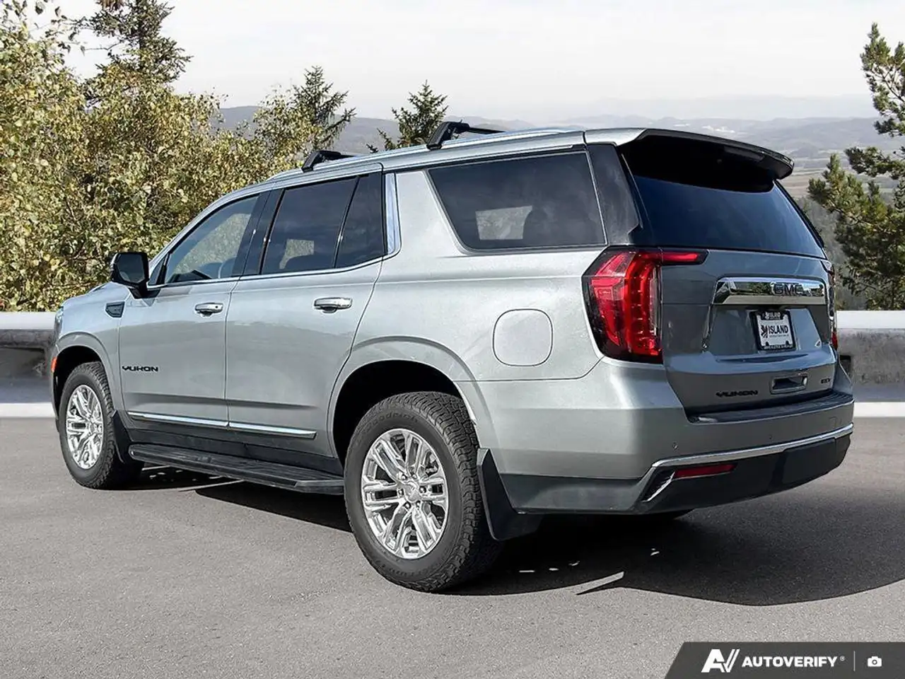 GMC Yukon снимка GMC Yukon