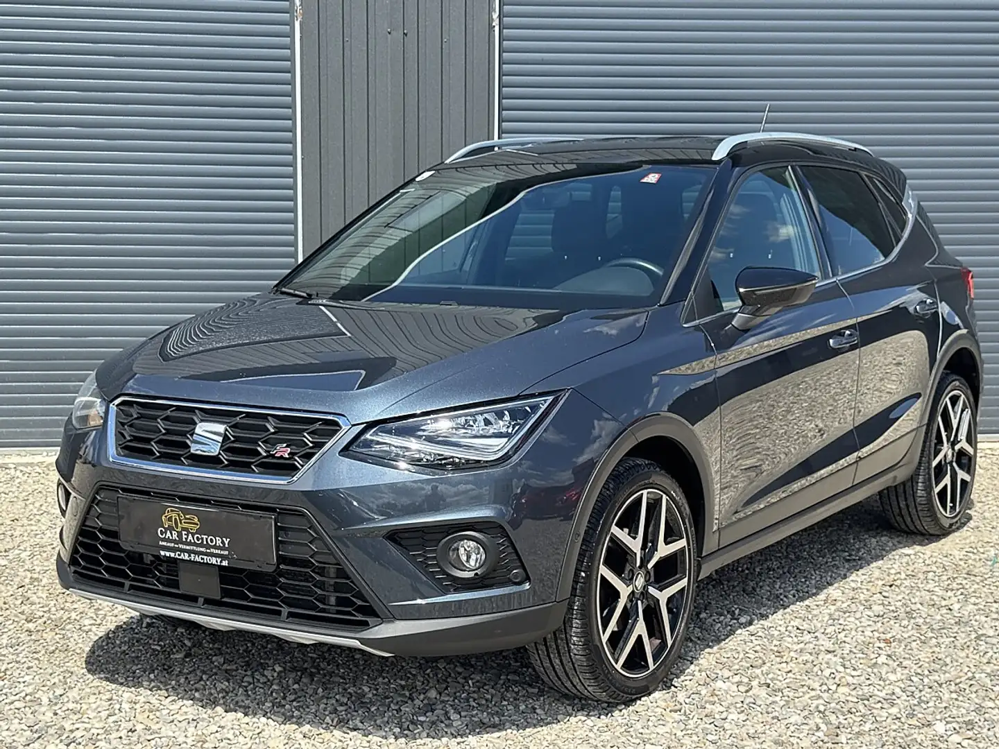SEAT Arona 1,0 Eco TSI FR Blau - 1