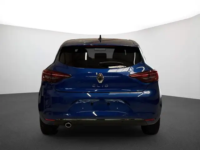 Renault Clio view 4