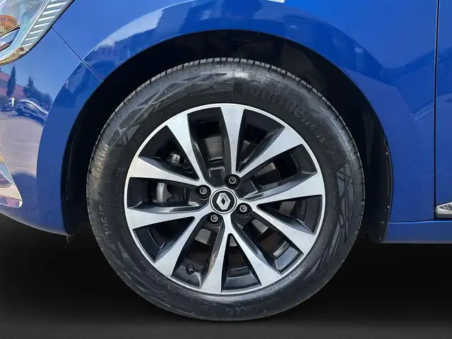 Renault Clio view 10