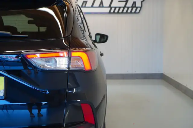 Ford Kuga view 6