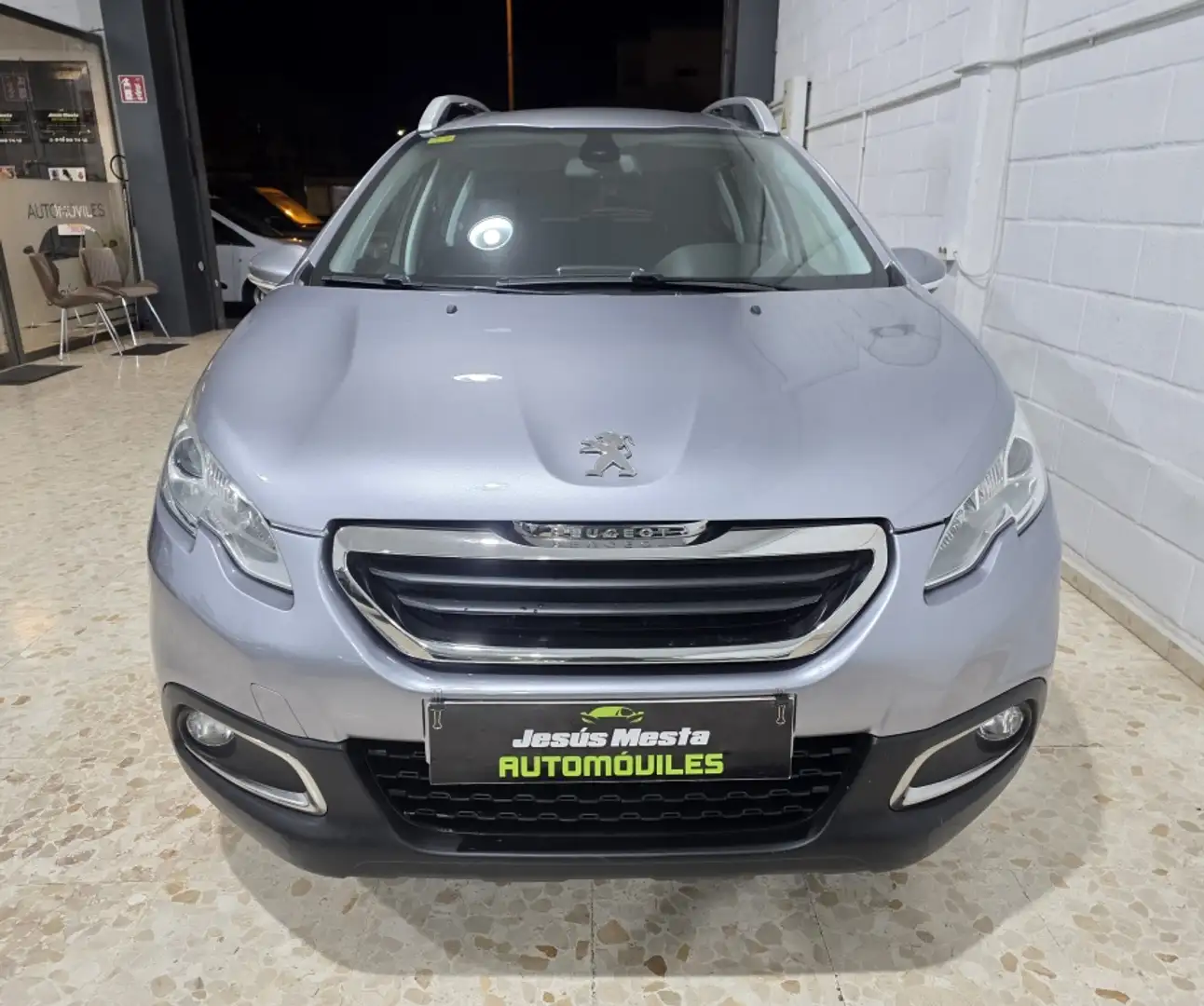 Peugeot 2008 1.2 VTI PureTech Active Gris - 2