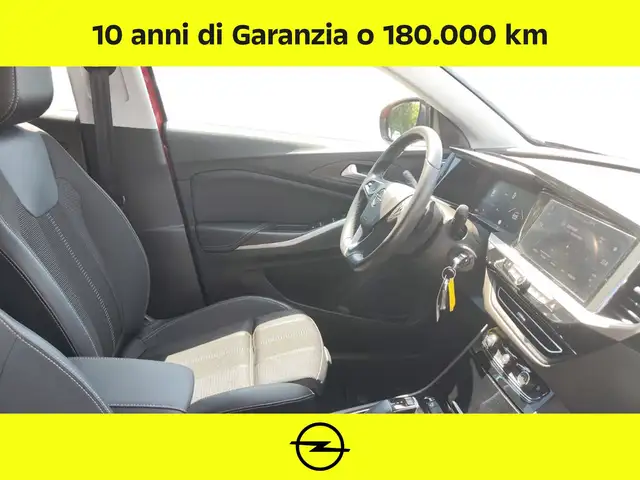 Opel Grandland X view 11