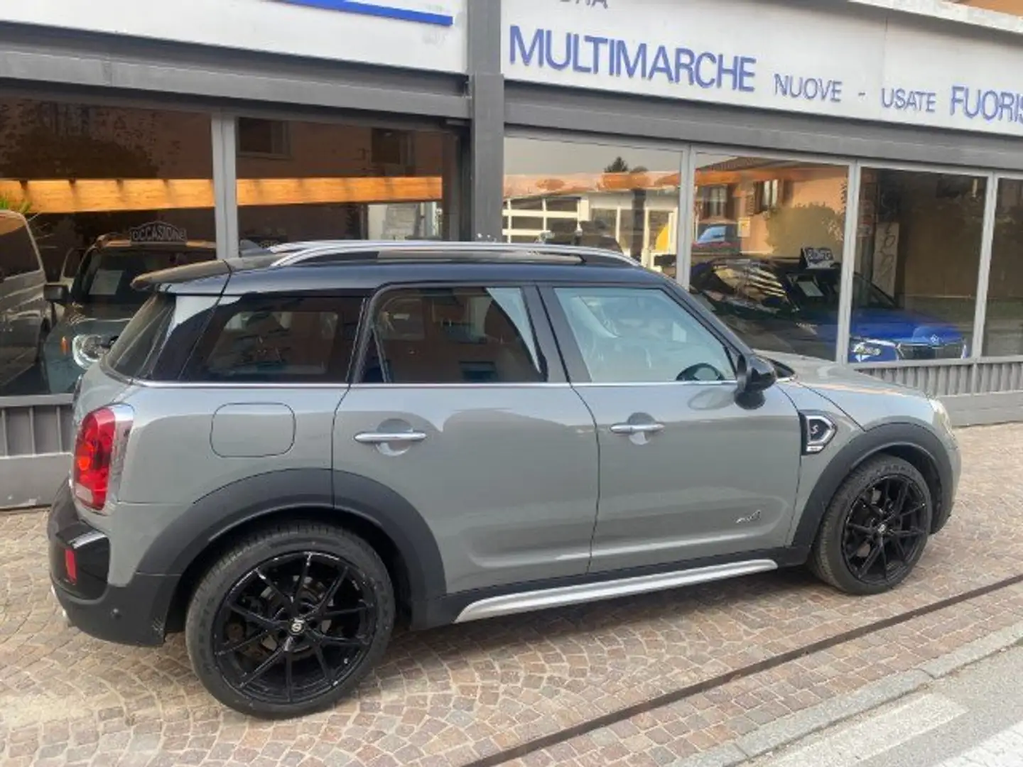 MINI Cooper SD Countryman 2.0 Hype ALL4 Grigio - 2