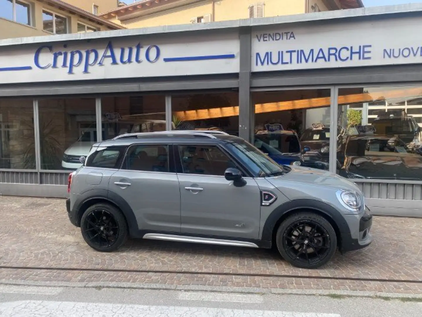 MINI Cooper SD Countryman 2.0 Hype ALL4 Grigio - 1