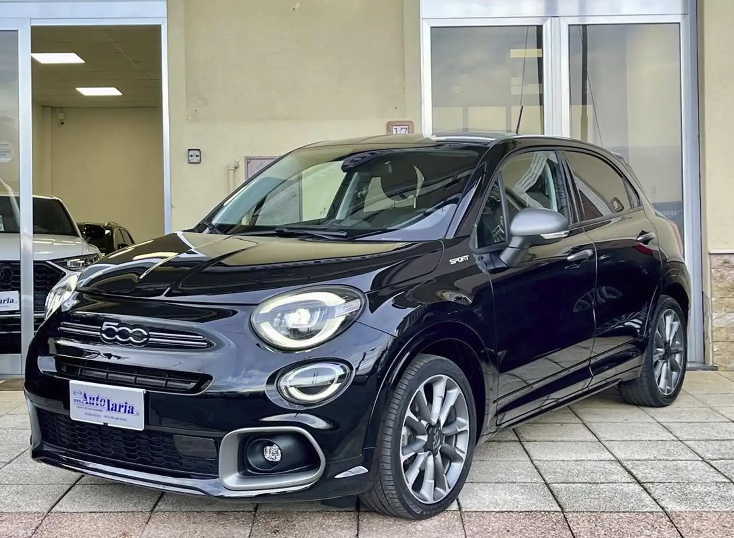 Fiat 500X 1.6 mjet Sport 130cv Fari Full LED, Bracciolo Nero - 1